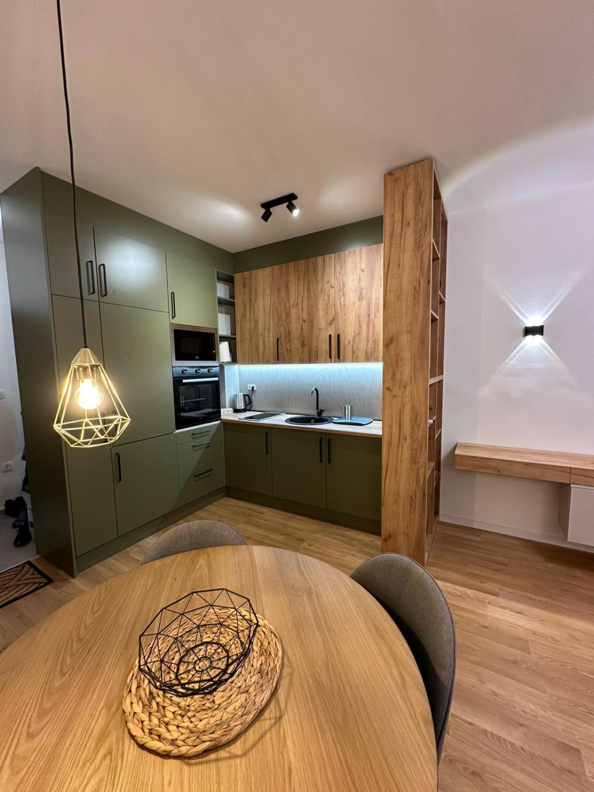 Nanda Studio Apartment - Free Private Parking Mostar Extérieur photo